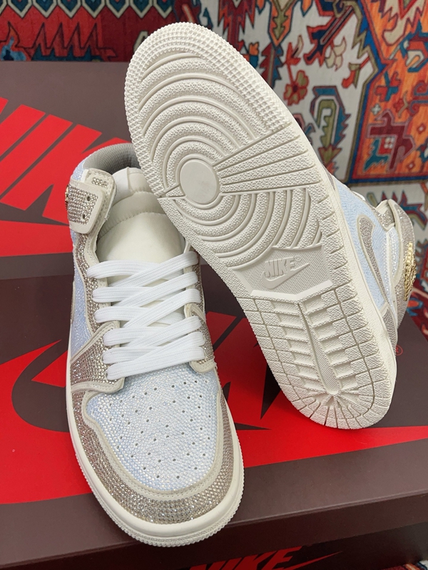 ナイキ靴角部分ディテール